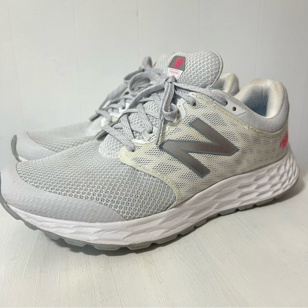 New Balance Fresh Foam Women's White Gray Running Athletic Sneakers Size 9.5 - Picture 8 of 15